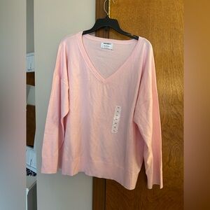 ON50 Ladies pink v neck sweater.